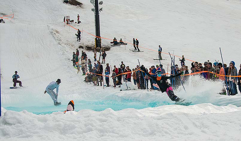 15-snowking-pondskimming-153